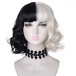 NWT Cruella Deville Wig with Hair Net